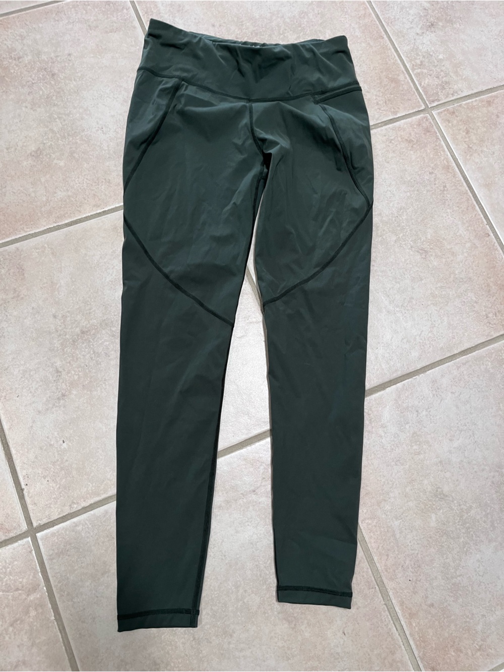Sweaty Betty The Power Leggings in Olive Green